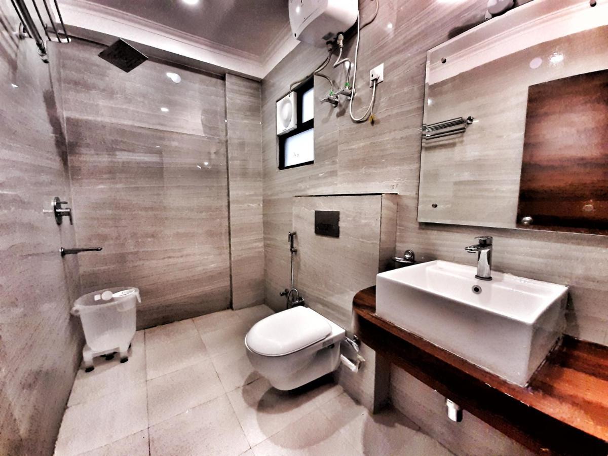Hotel Aerocity Purple Orchid Nové Dillí Exteriér fotografie