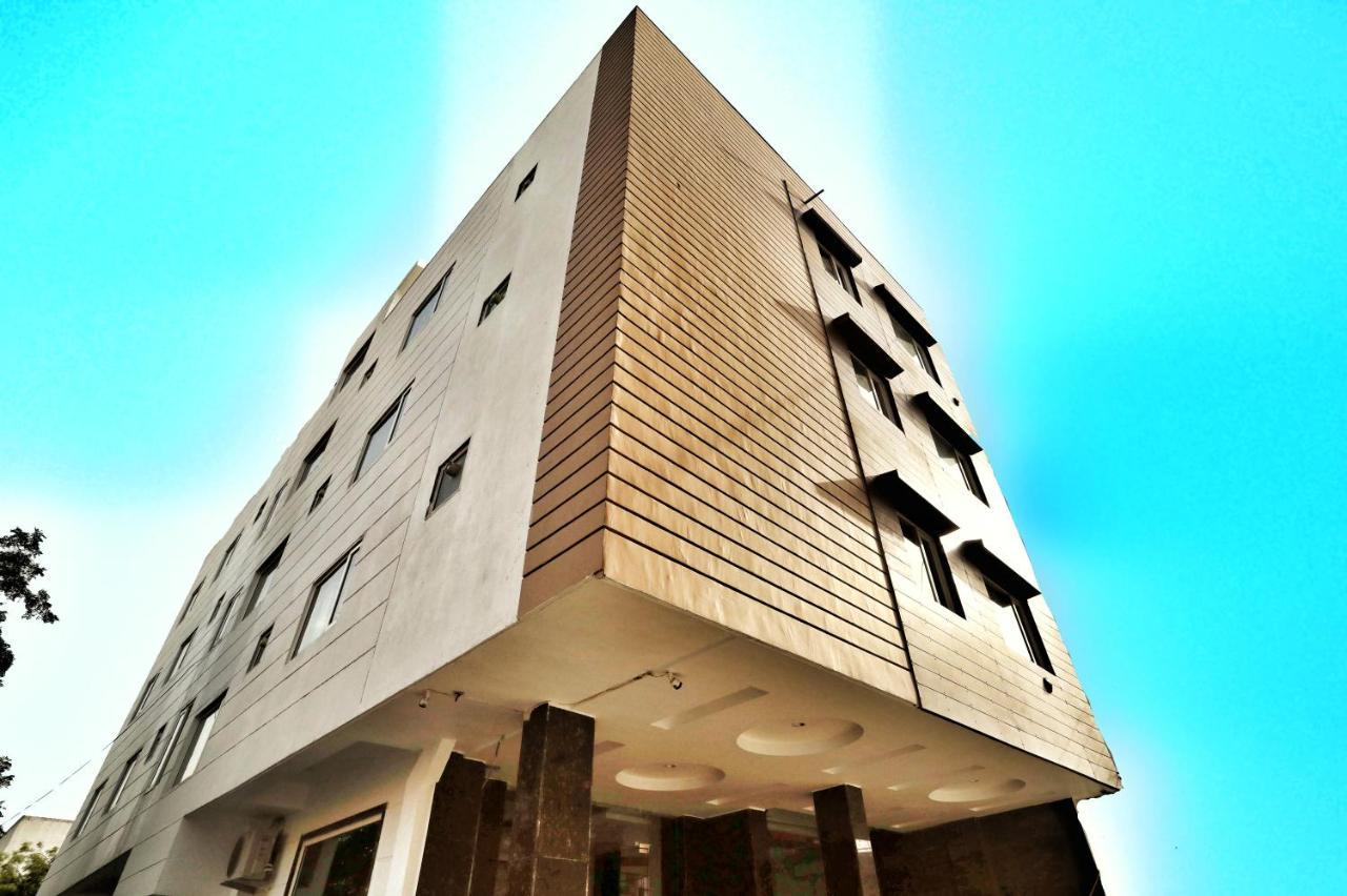 Hotel Aerocity Purple Orchid Nové Dillí Exteriér fotografie