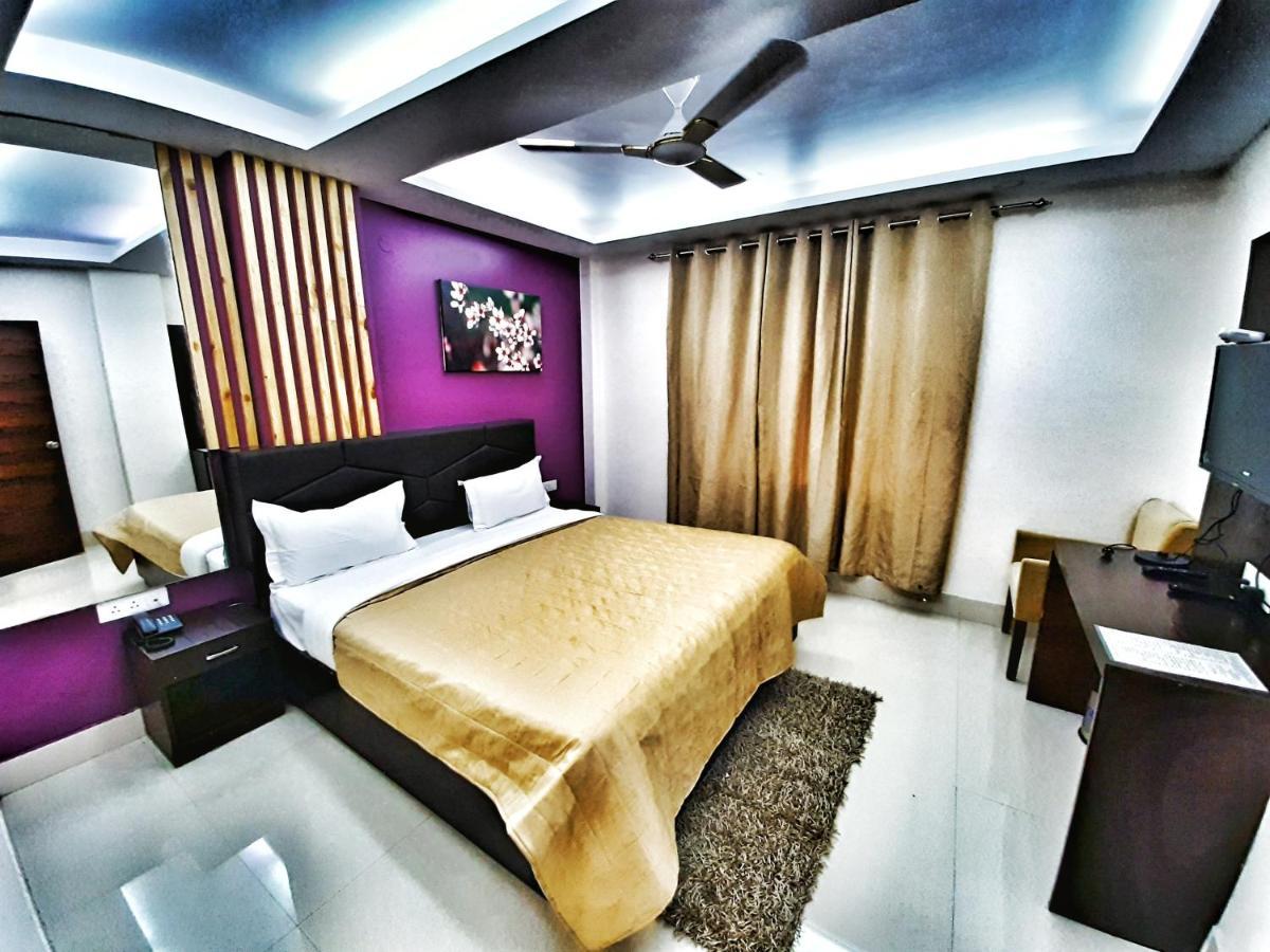 Hotel Aerocity Purple Orchid Nové Dillí Exteriér fotografie