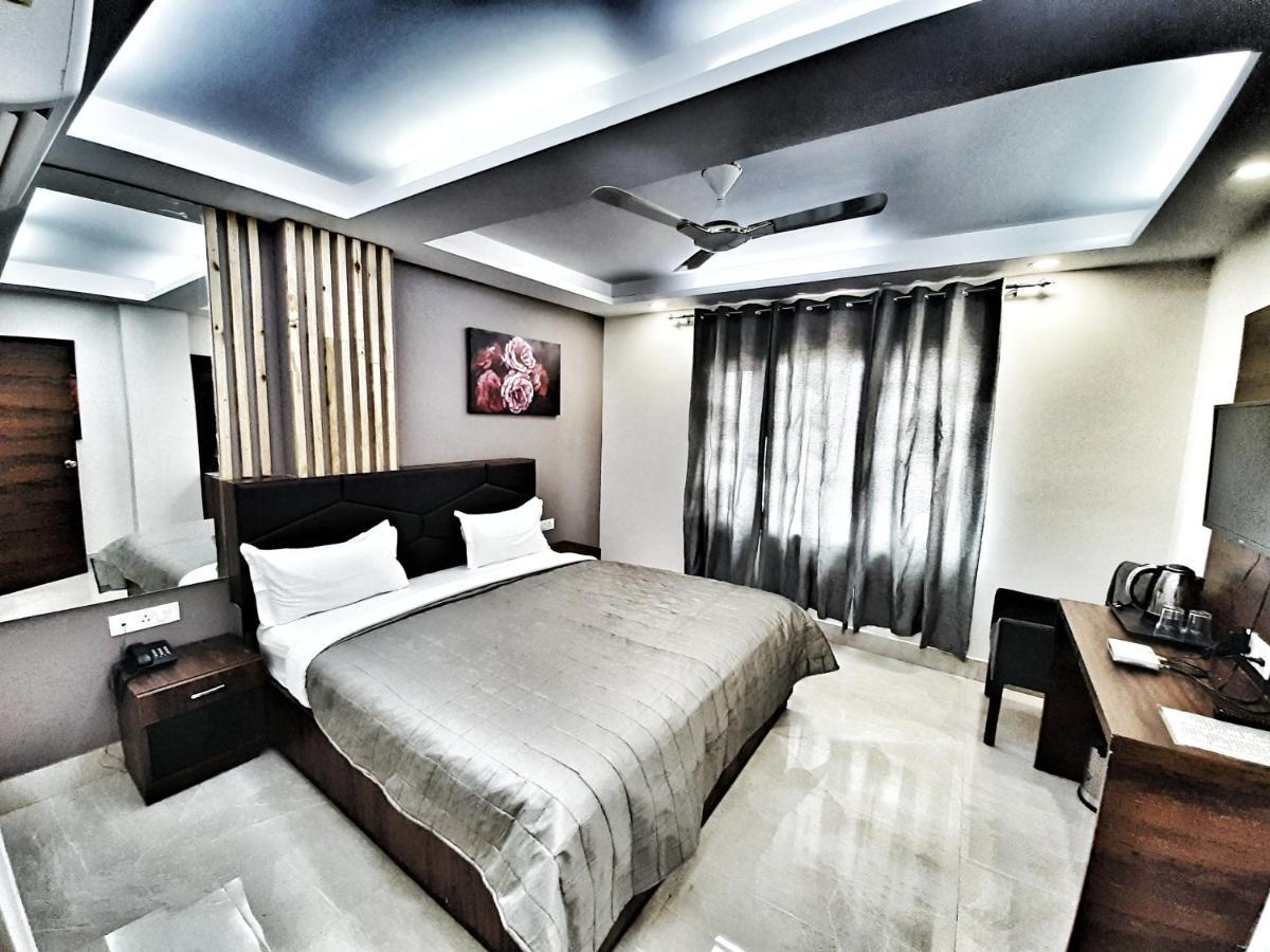 Hotel Aerocity Purple Orchid Nové Dillí Exteriér fotografie